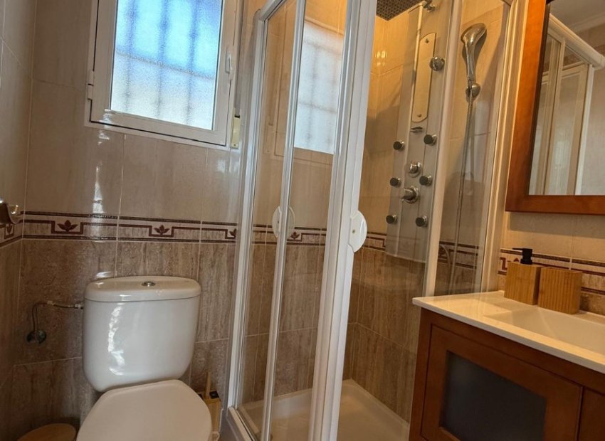 Resale - Townhouse / Duplex / Corner - Torrevieia - La Siesta
