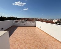 Resale - Townhouse / Duplex / Corner - Torrevieia - La Siesta