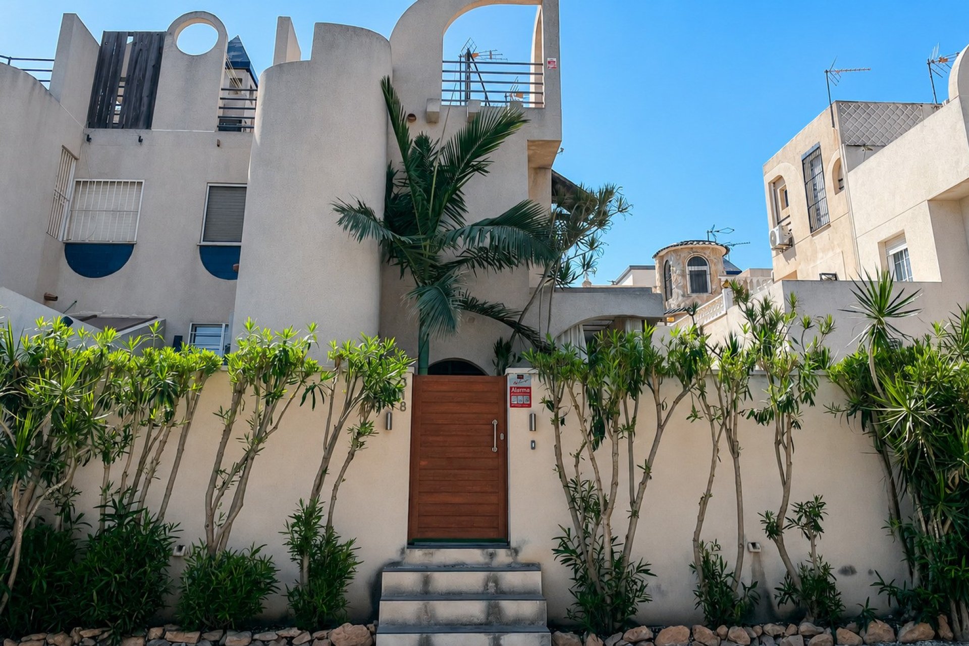 Resale - Townhouse / Duplex / Corner - Torrevieia - La Siesta
