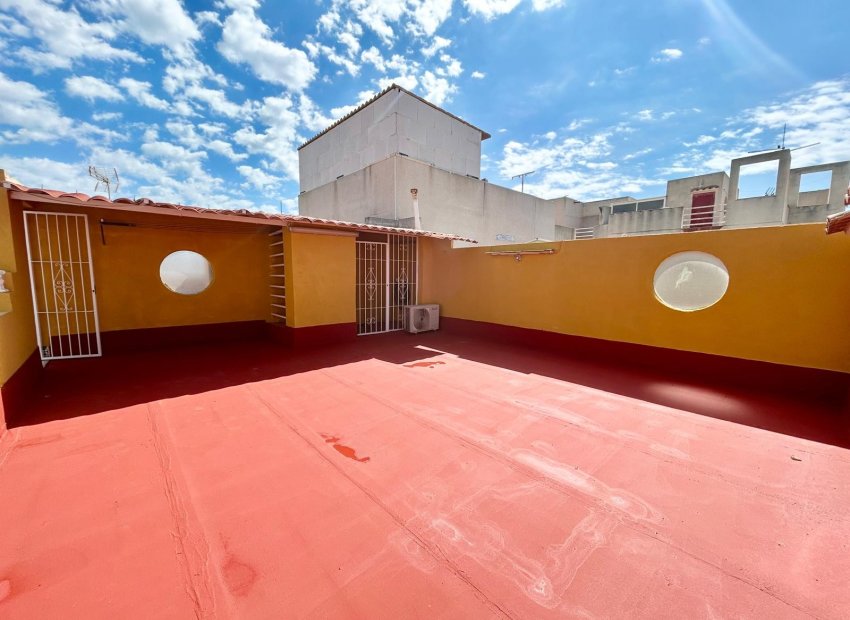 Resale - Townhouse / Duplex / Corner - Torrevieia - La Torreta