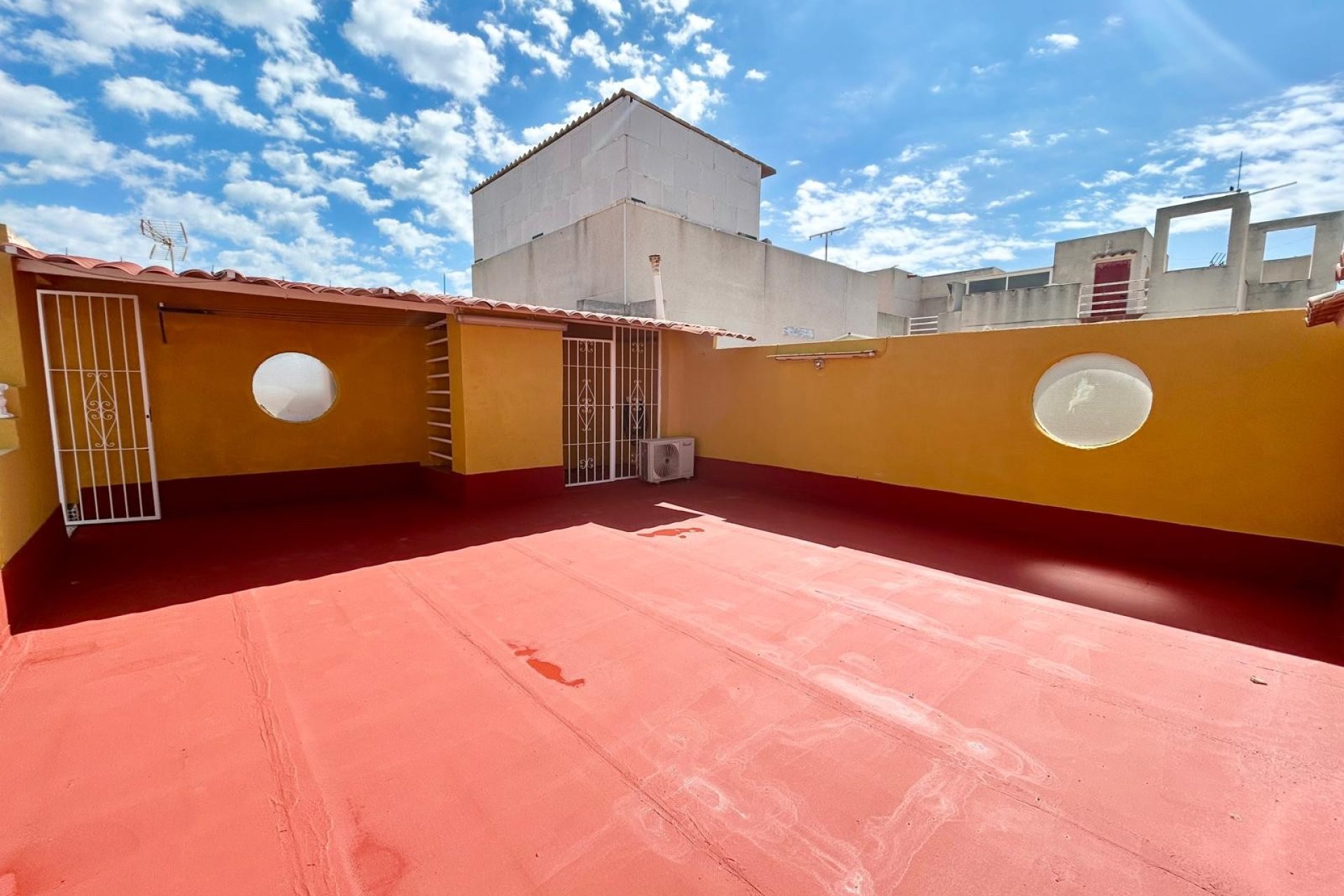 Resale - Townhouse / Duplex / Corner - Torrevieia - La Torreta