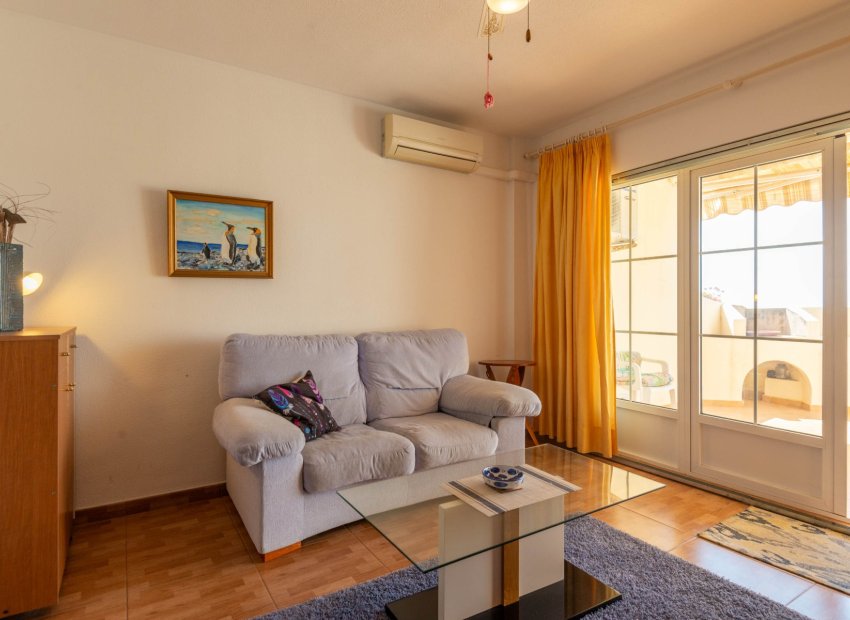 Resale - Townhouse / Duplex / Corner - Torrevieia - La Veleta