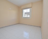 Resale - Townhouse / Duplex / Corner - Torrevieia - Lago Jardín II