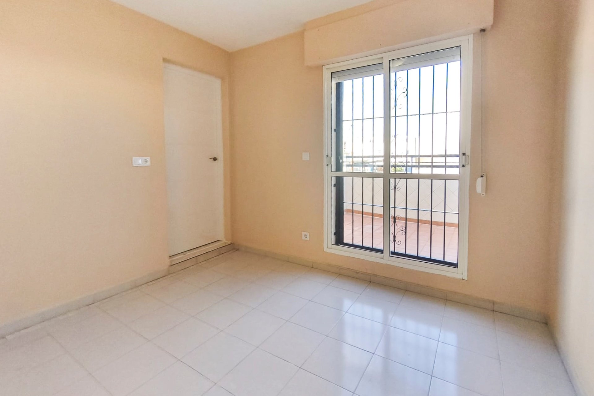 Resale - Townhouse / Duplex / Corner - Torrevieia - Lago Jardin