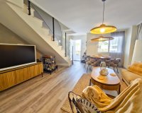 Resale - Townhouse / Duplex / Corner - Torrevieia - Los Balcones