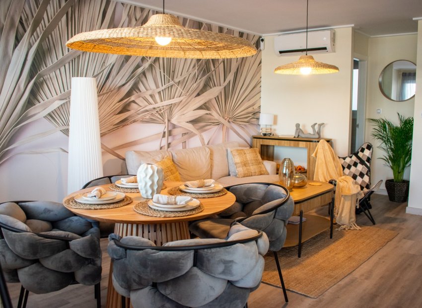 Resale - Townhouse / Duplex / Corner - Torrevieia - Los Balcones