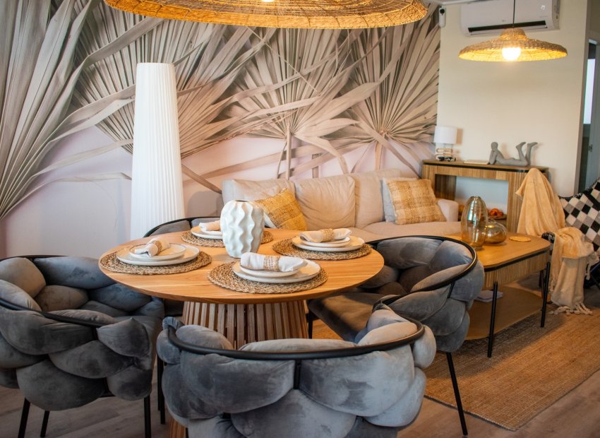 Resale - Townhouse / Duplex / Corner - Torrevieia - Los Balcones