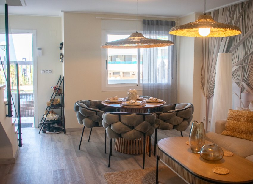 Resale - Townhouse / Duplex / Corner - Torrevieia - Los Balcones