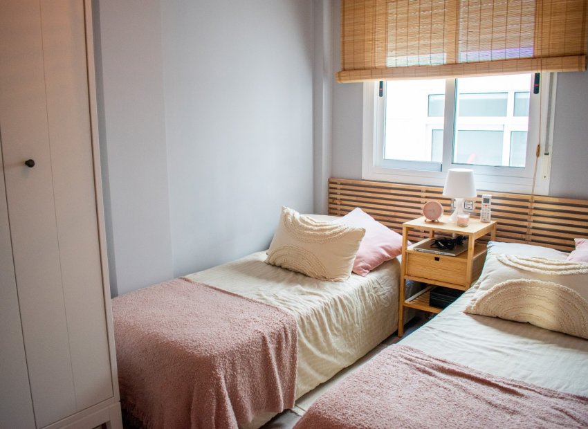 Resale - Townhouse / Duplex / Corner - Torrevieia - Los Balcones