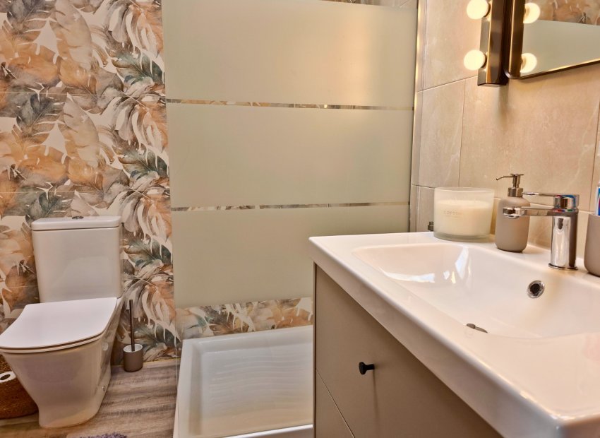 Resale - Townhouse / Duplex / Corner - Torrevieia - Los Balcones