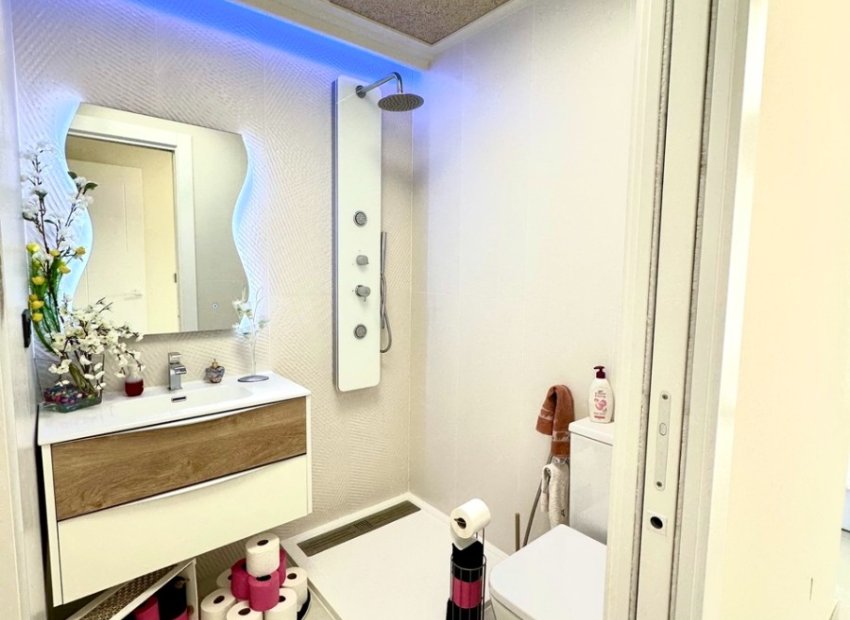 Resale - Townhouse / Duplex / Corner - Torrevieia - Los Balcones