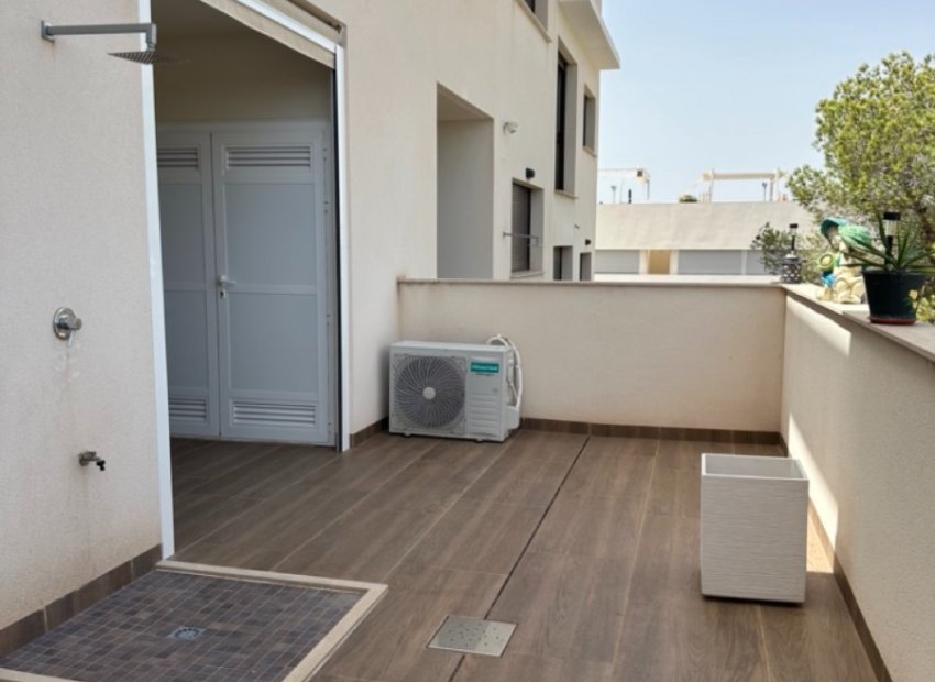 Resale - Townhouse / Duplex / Corner - Torrevieia - Los Balcones