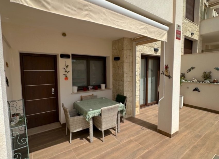 Resale - Townhouse / Duplex / Corner - Torrevieia - Los Balcones