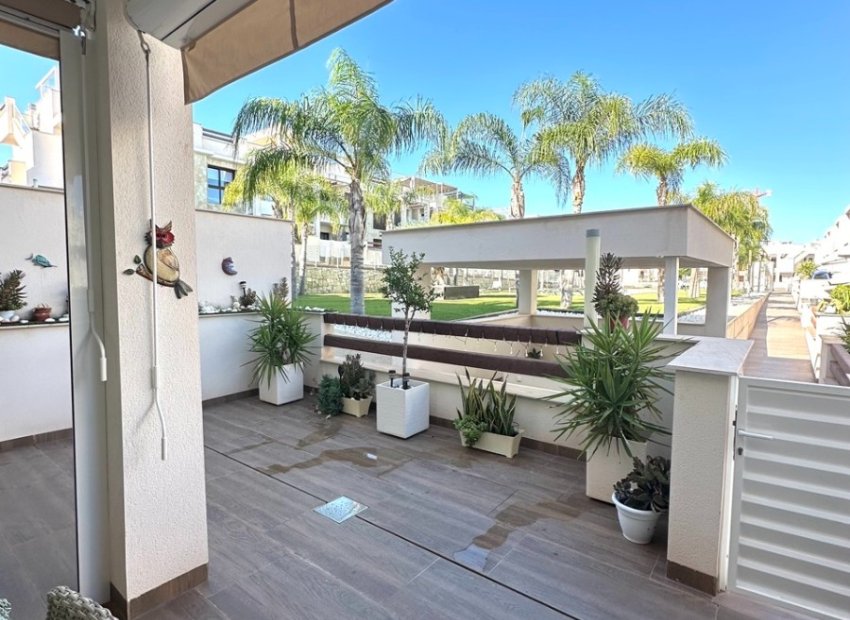 Resale - Townhouse / Duplex / Corner - Torrevieia - Los Balcones