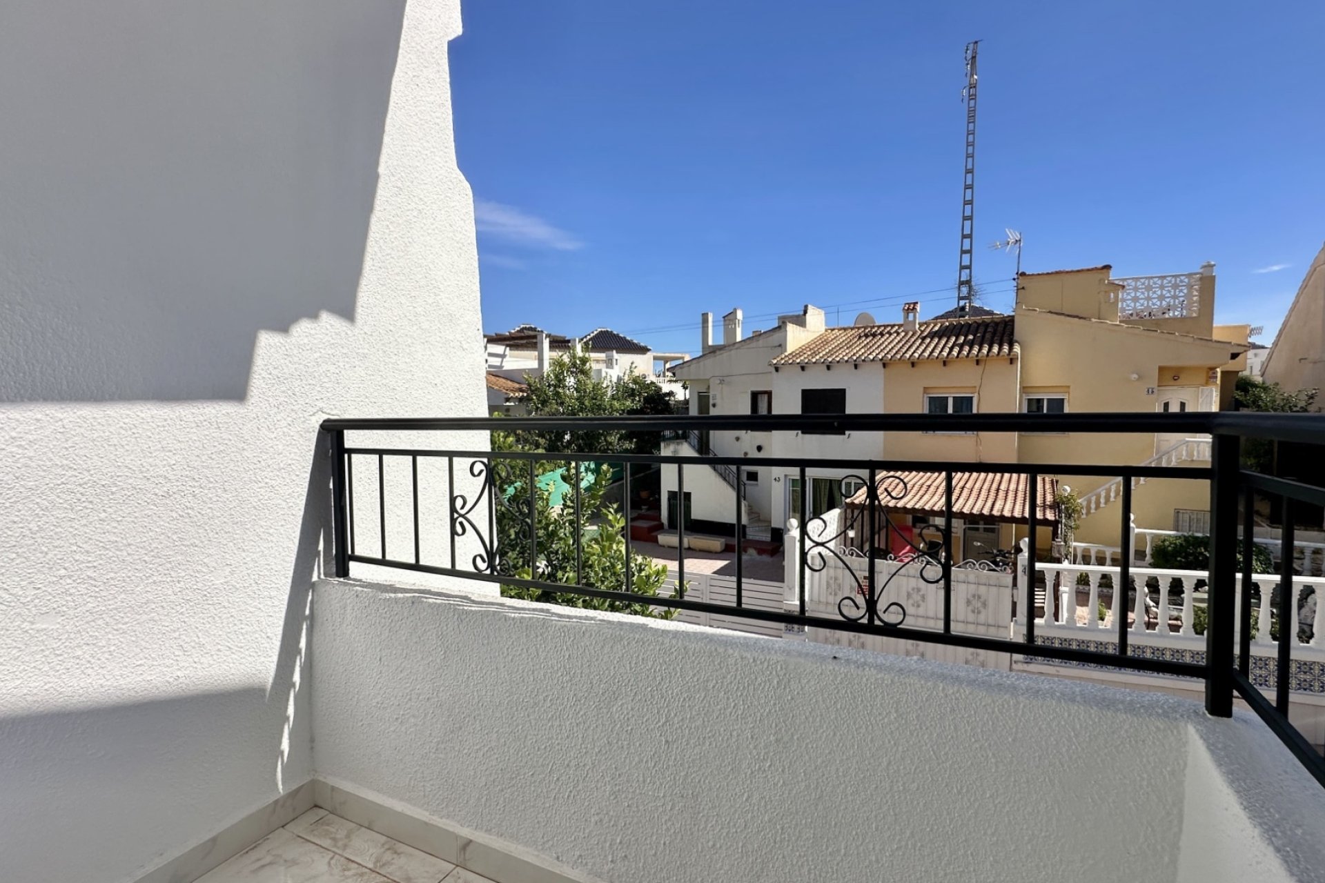 Resale - Townhouse / Duplex / Corner - Torrevieia - Los Balcones