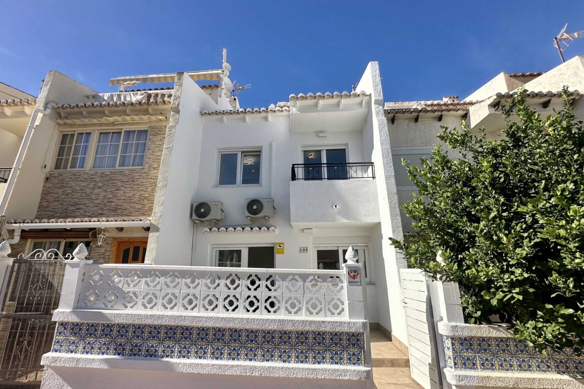 Resale - Townhouse / Duplex / Corner - Torrevieia - Los Balcones