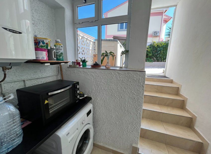 Resale - Townhouse / Duplex / Corner - Torrevieia - Los Balcones
