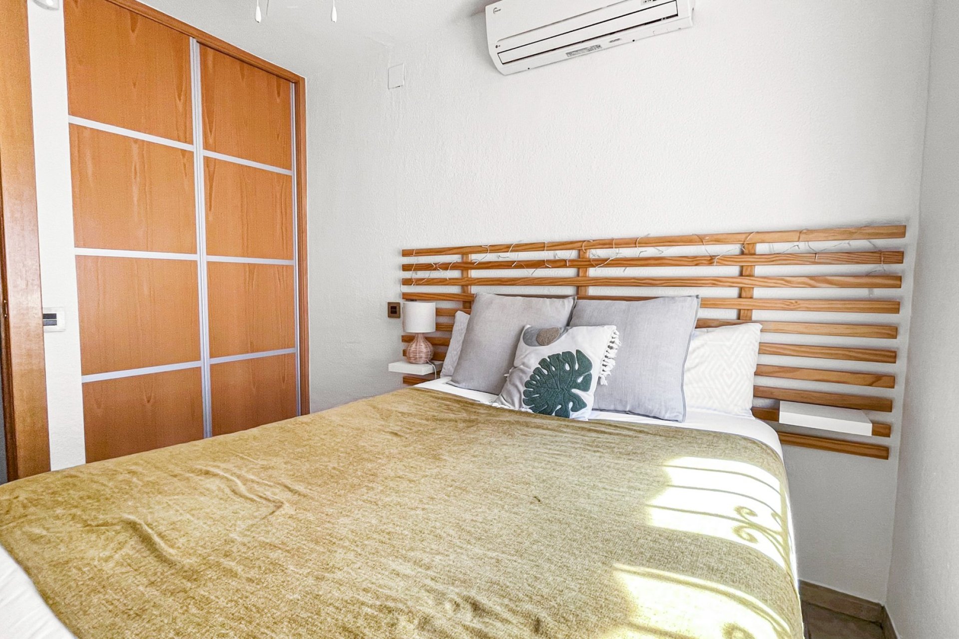 Resale - Townhouse / Duplex / Corner - Torrevieia - Los Balcones