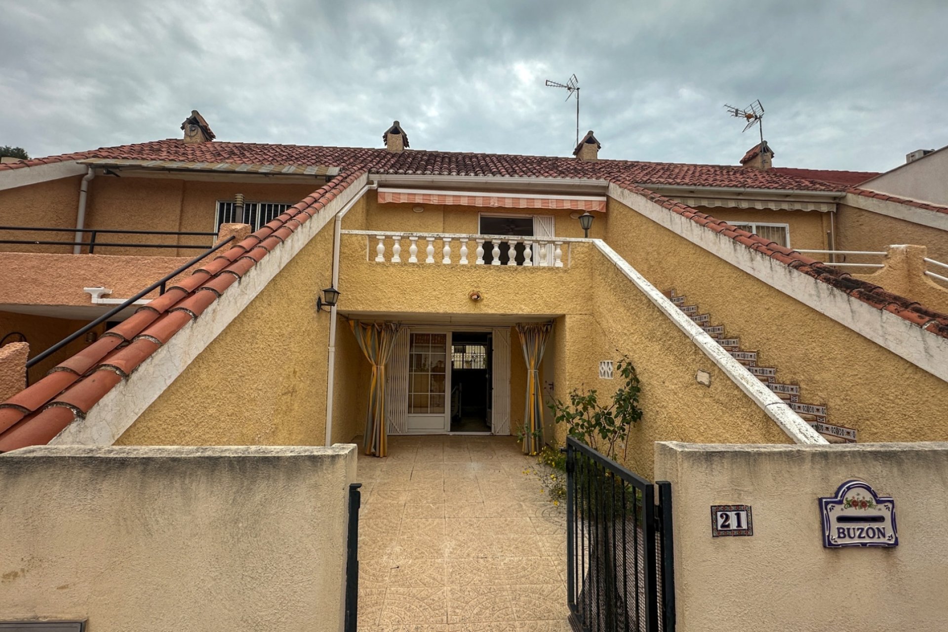 Resale - Townhouse / Duplex / Corner - Torrevieia - Los Balcones