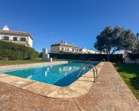 Resale - Townhouse / Duplex / Corner - Torrevieia - Nueva Torrevieja