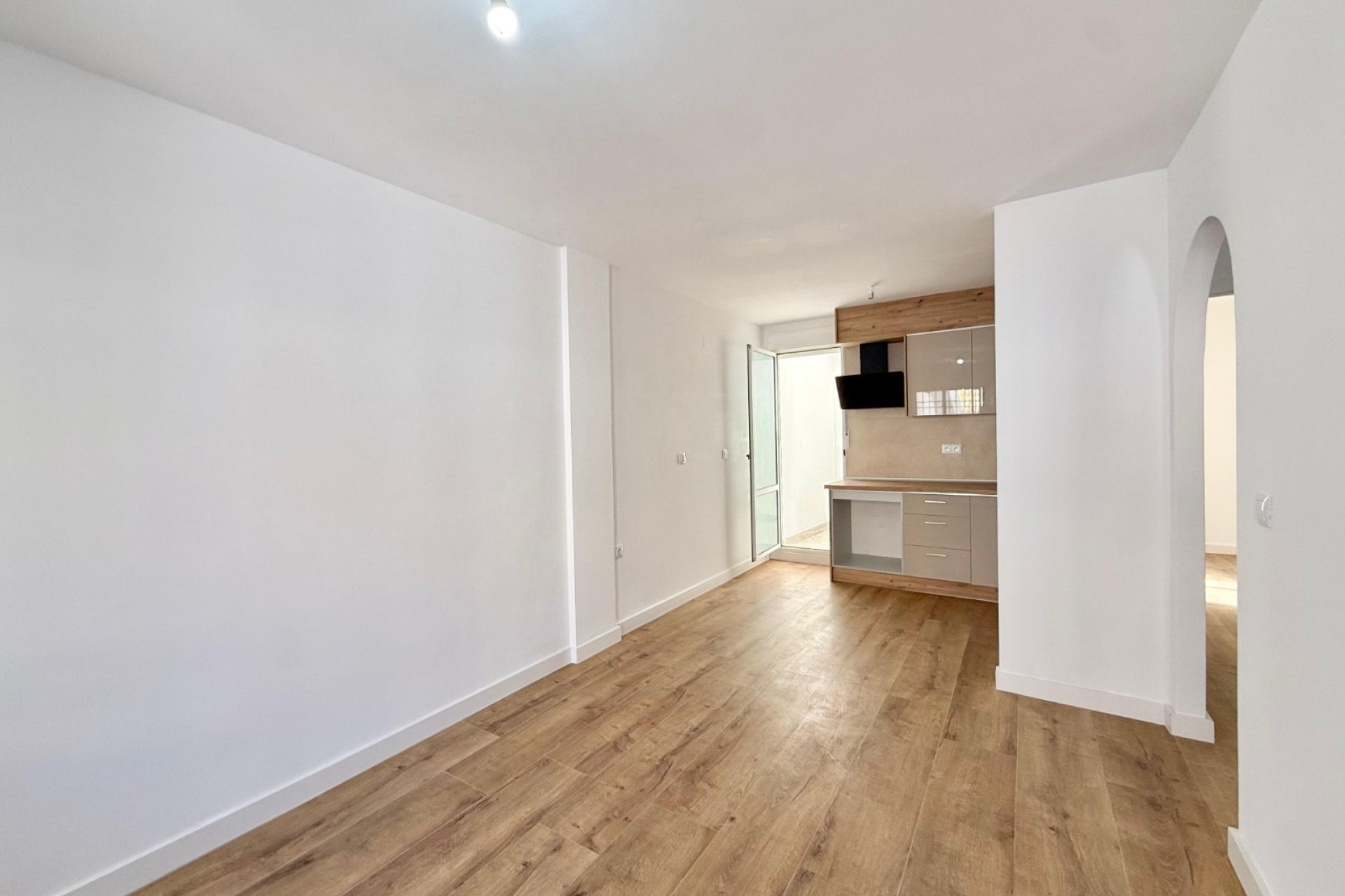 Resale - Townhouse / Duplex / Corner - Torrevieia - Parque de las Naciones