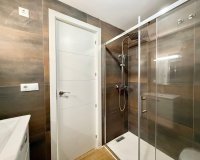 Resale - Townhouse / Duplex / Corner - Torrevieia - Parque de las Naciones