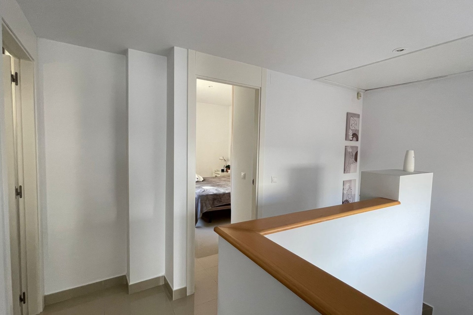 Resale - Townhouse / Duplex / Corner - Torrevieia - Punta Prima