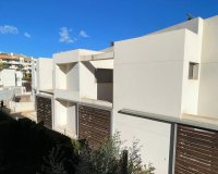 Resale - Townhouse / Duplex / Corner - Torrevieia - Punta Prima