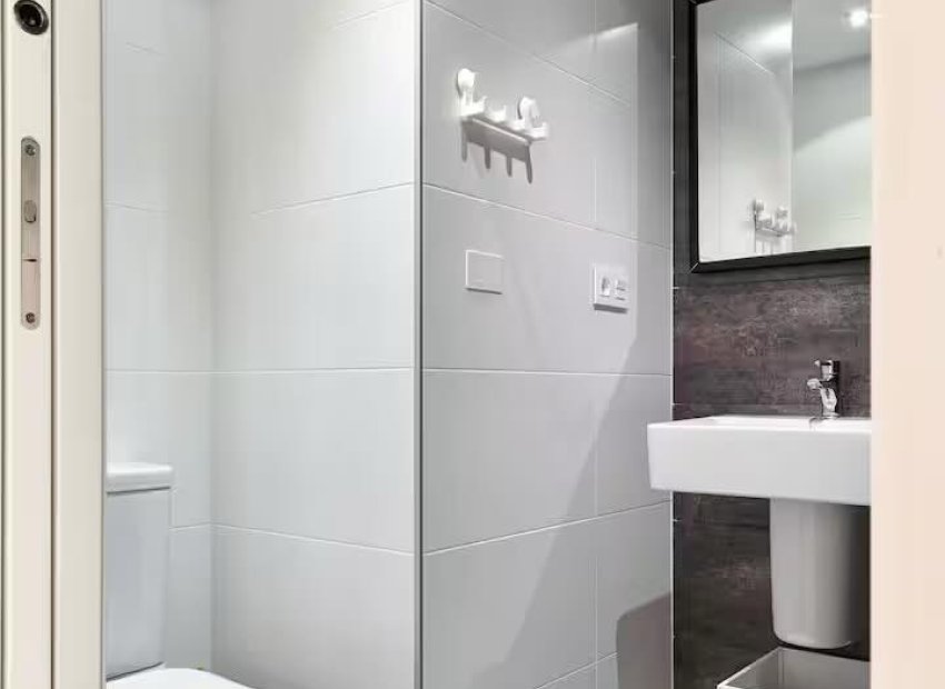 Resale - Townhouse / Duplex / Corner - Torrevieia - Punta Prima