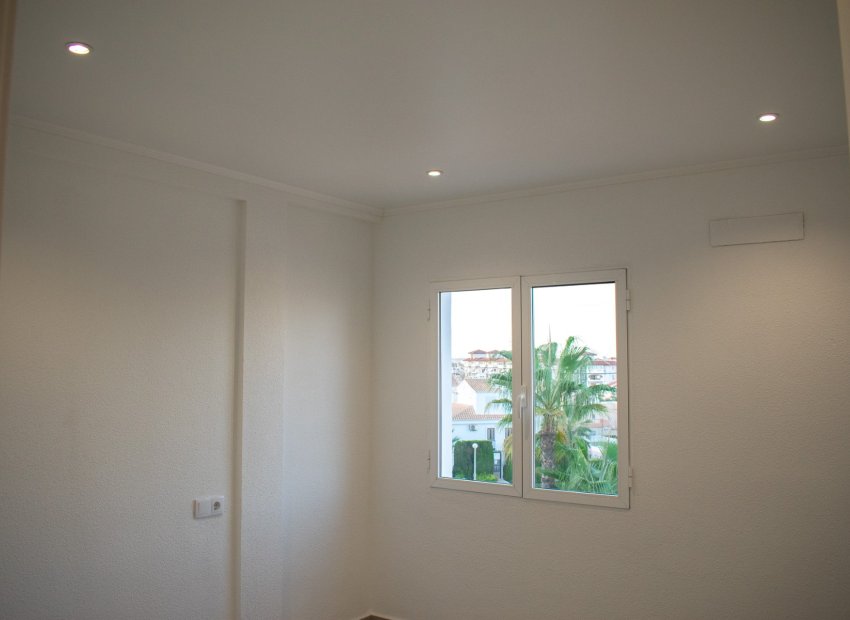 Resale - Townhouse / Duplex / Corner - Torrevieia - Torreblanca