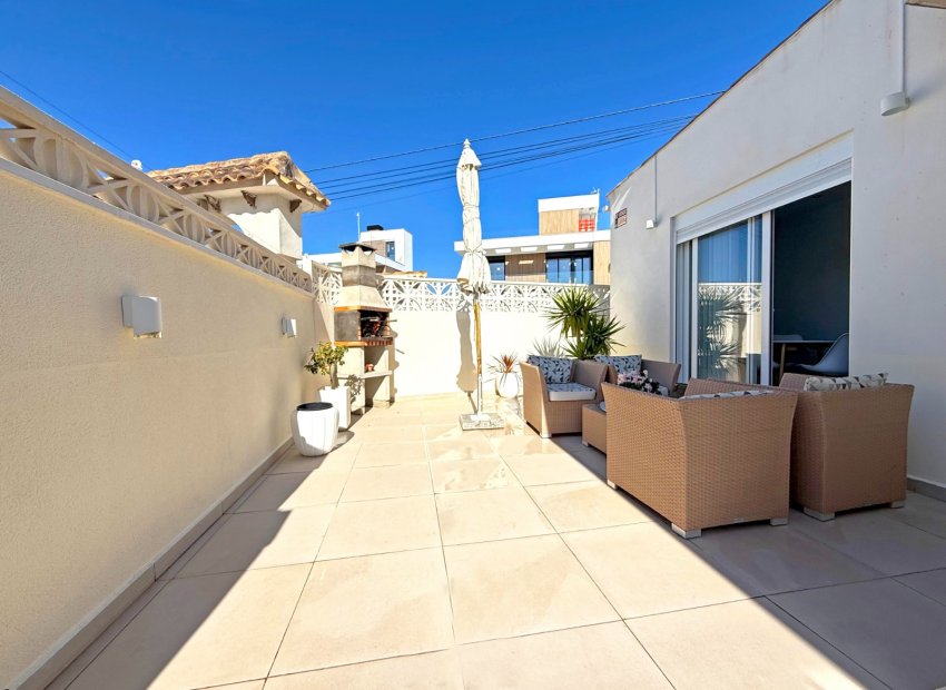 Resale - Townhouse / Duplex / Corner - Torrevieia - Torrelamata - La Mata