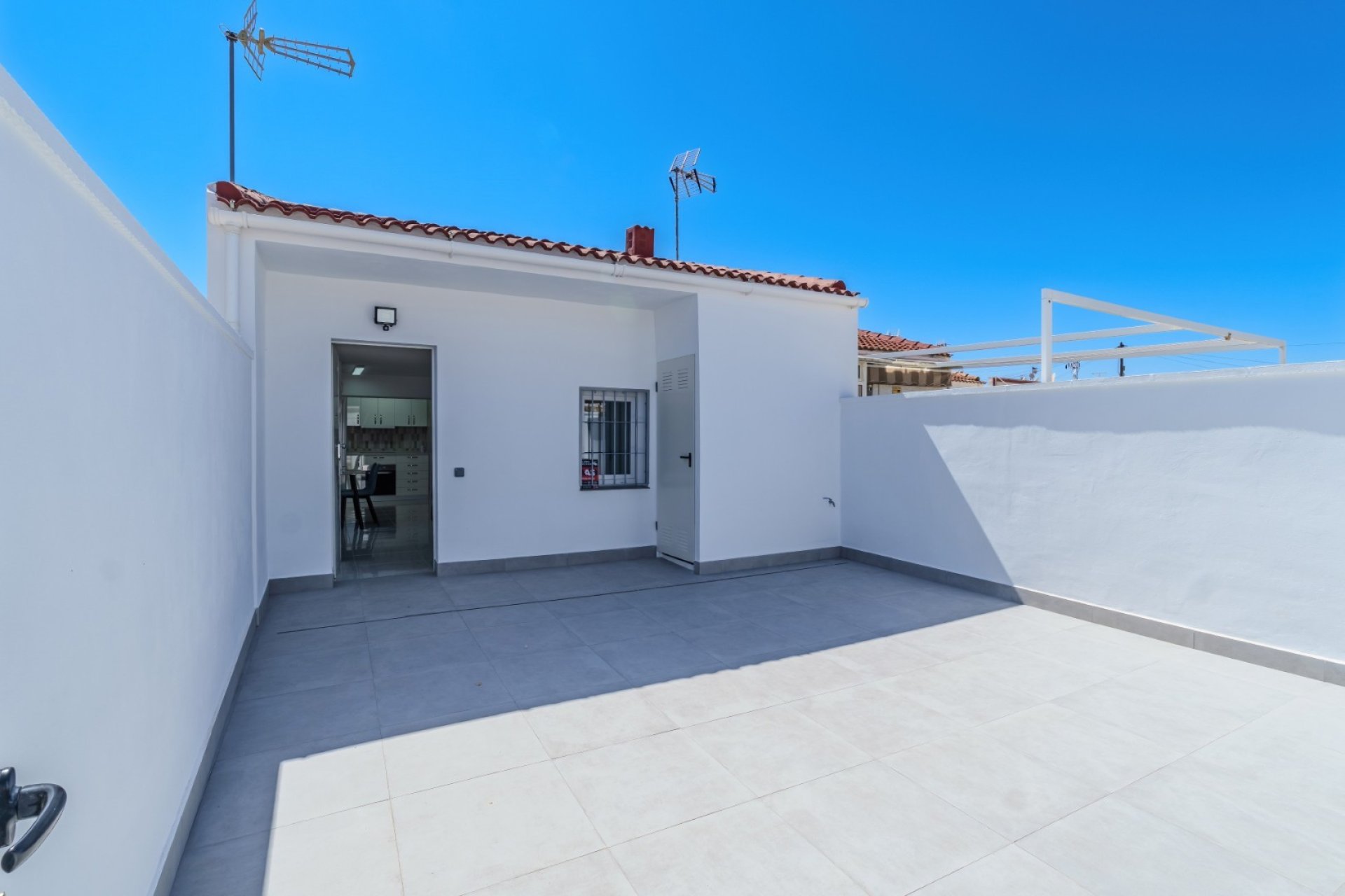 Resale - Townhouse / Duplex / Corner - Torrevieia - Torrevieja
