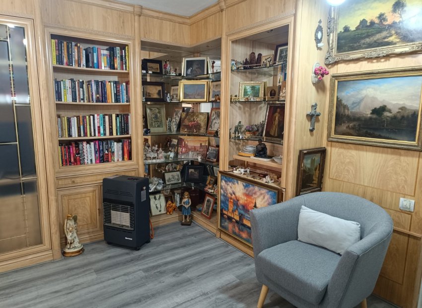 Resale - Townhouse / Duplex / Corner - Torrevieia - Torrevieja