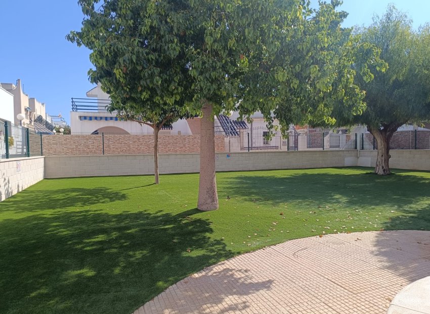 Resale - Townhouse / Duplex / Corner - Torrevieia - Torrevieja