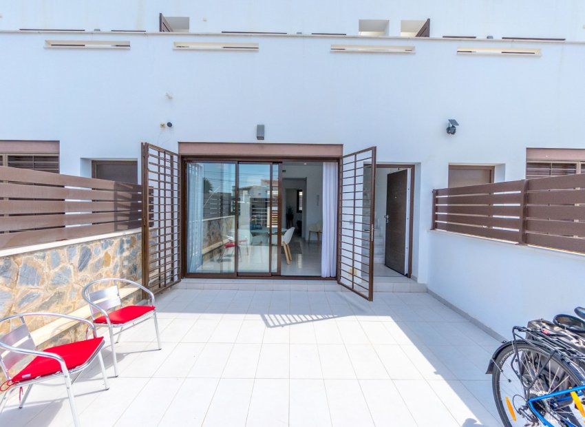 Resale - Townhouse / Duplex / Corner - Torrevieia - Torrevieja