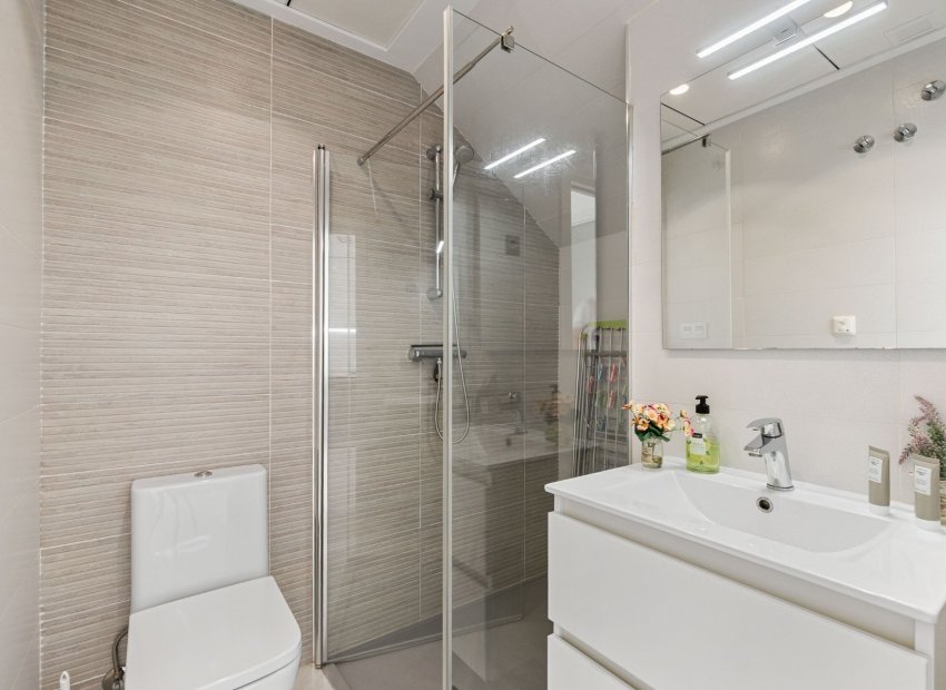 Resale - Townhouse / Duplex / Corner - Torrevieia - Torrevieja