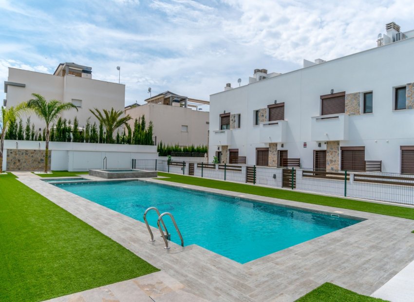 Resale - Townhouse / Duplex / Corner - Torrevieia - Torrevieja
