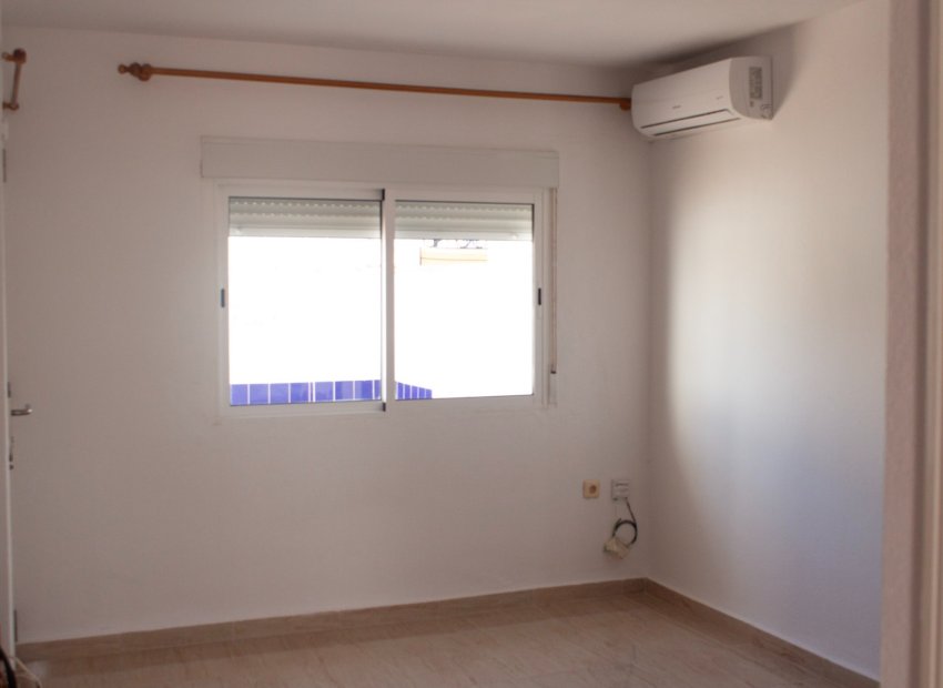 Resale - Townhouse / Duplex / Corner - Torrevieia - Torrevieja