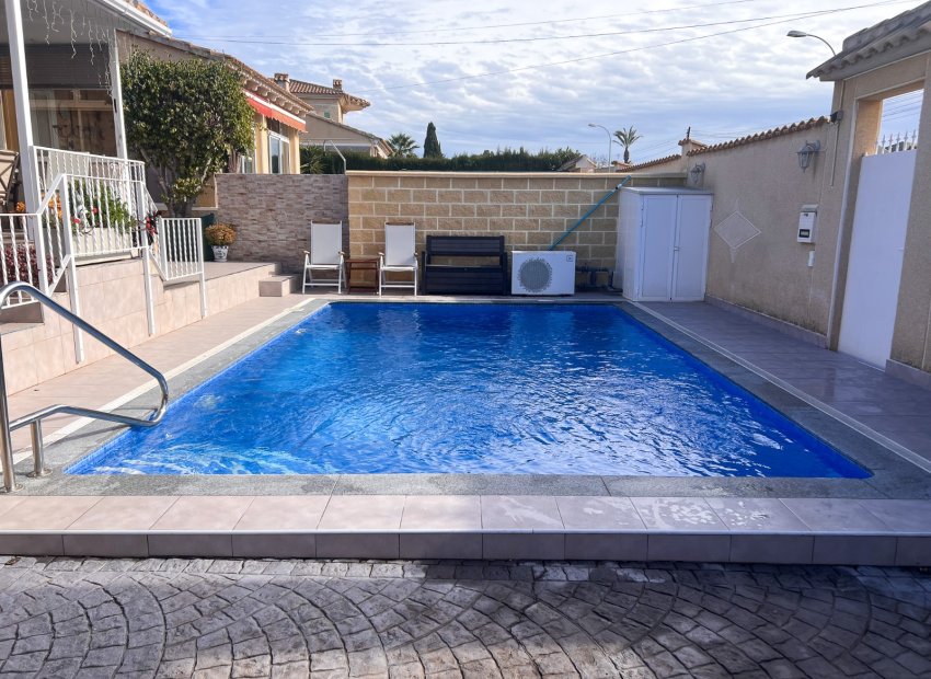 Resale - Townhouse / Duplex / Corner - Torrevieia - Torrevieja