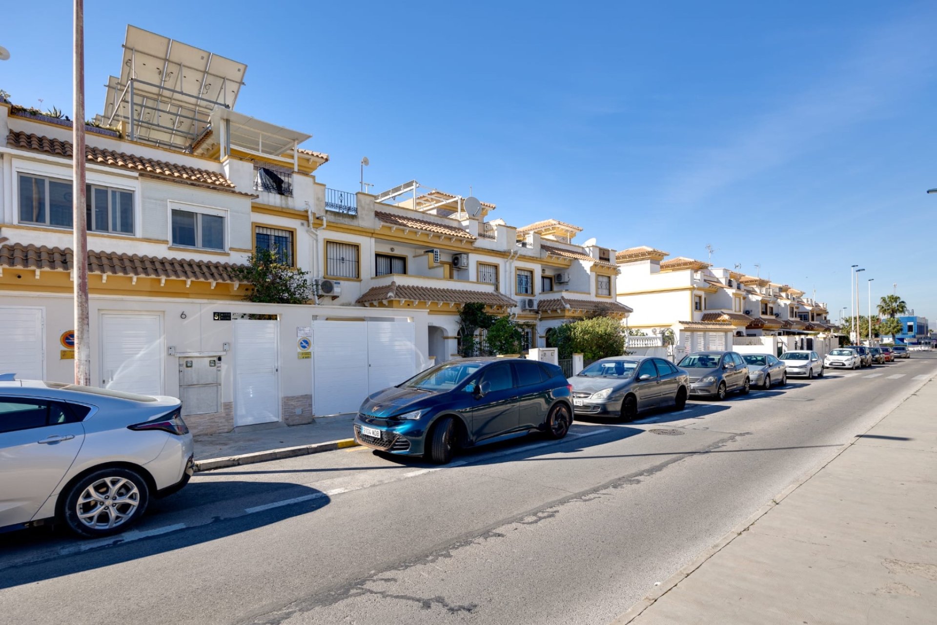 Resale - Townhouse / Duplex / Corner - Torrevieia - Torrevieja