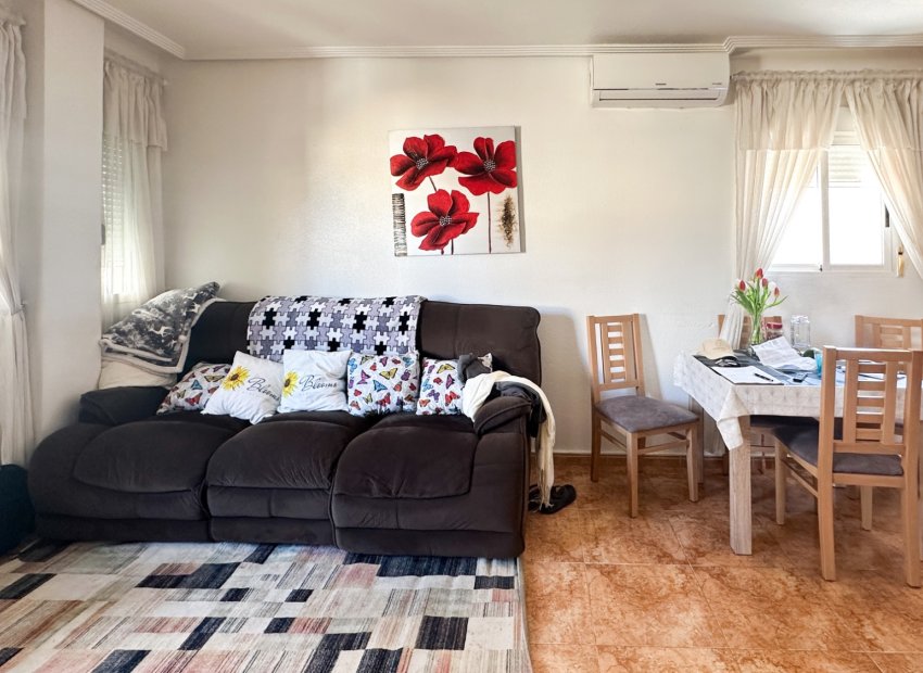 Resale - Townhouse / Duplex / Corner - Torrevieia - Torrevieja