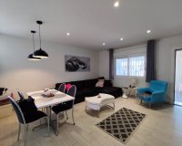 Resale - Townhouse / Duplex / Corner - Torrevieia - Torrevieja