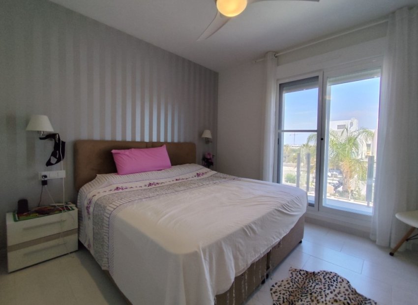 Resale - Townhouse / Duplex / Corner - Torrevieia - Torrevieja