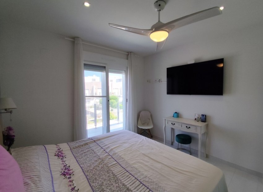 Resale - Townhouse / Duplex / Corner - Torrevieia - Torrevieja