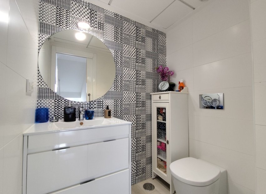 Resale - Townhouse / Duplex / Corner - Torrevieia - Torrevieja