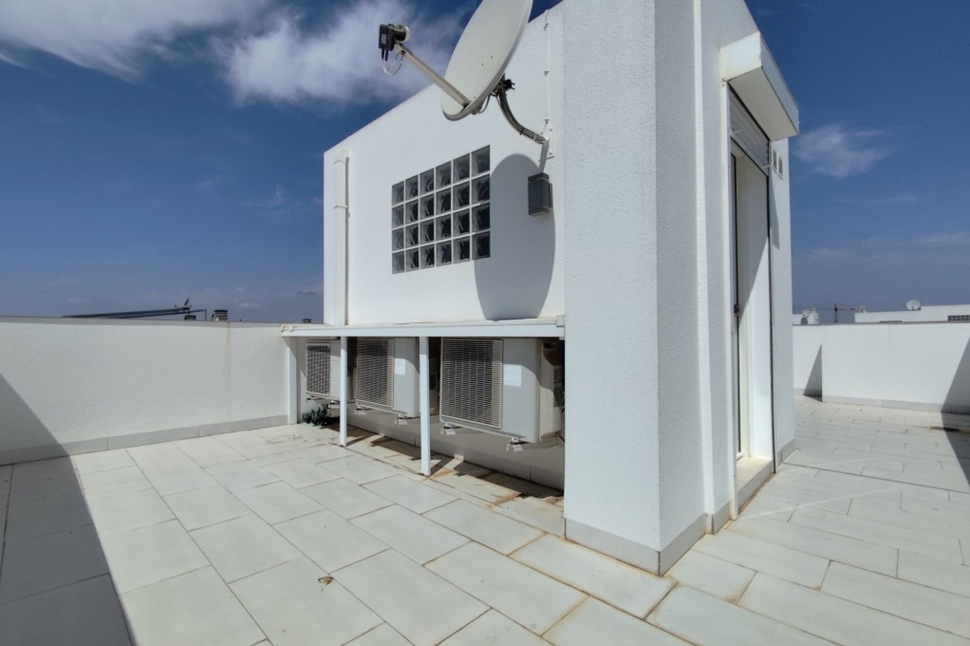 Resale - Townhouse / Duplex / Corner - Torrevieia - Torrevieja
