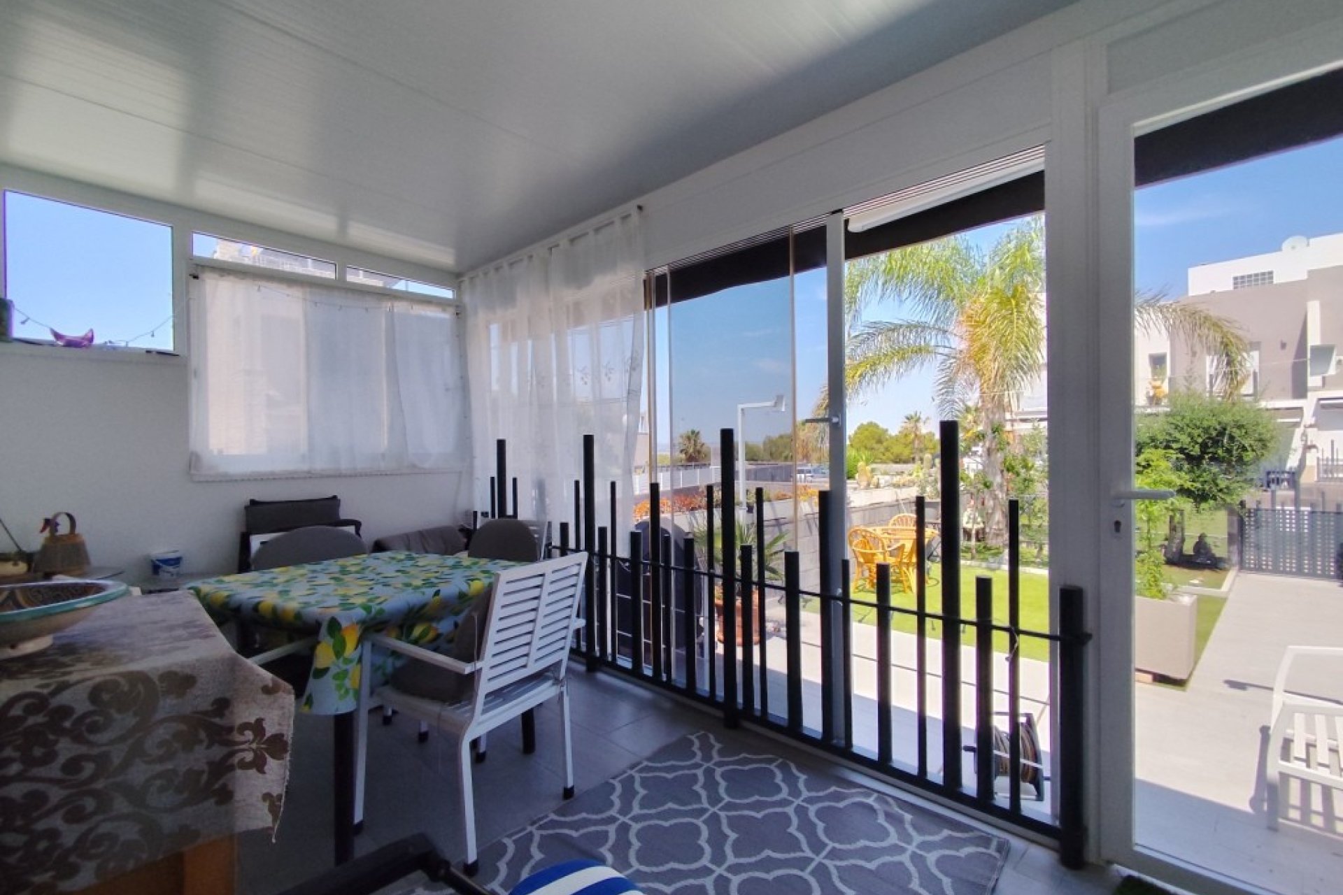 Resale - Townhouse / Duplex / Corner - Torrevieia - Torrevieja