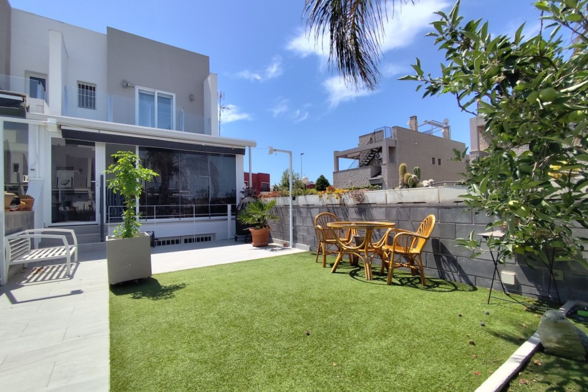 Resale - Townhouse / Duplex / Corner - Torrevieia - Torrevieja