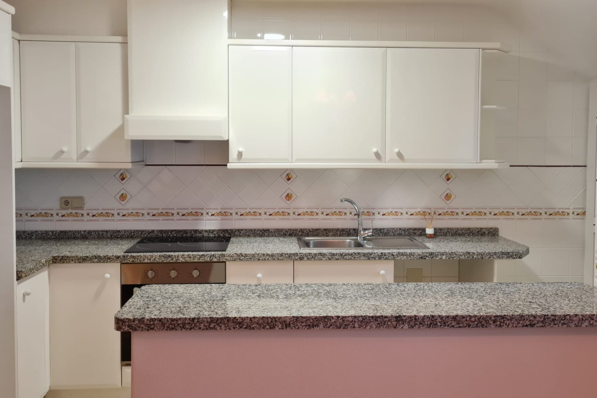 Resale - Townhouse / Duplex / Corner - Villamartín - Los Dolses