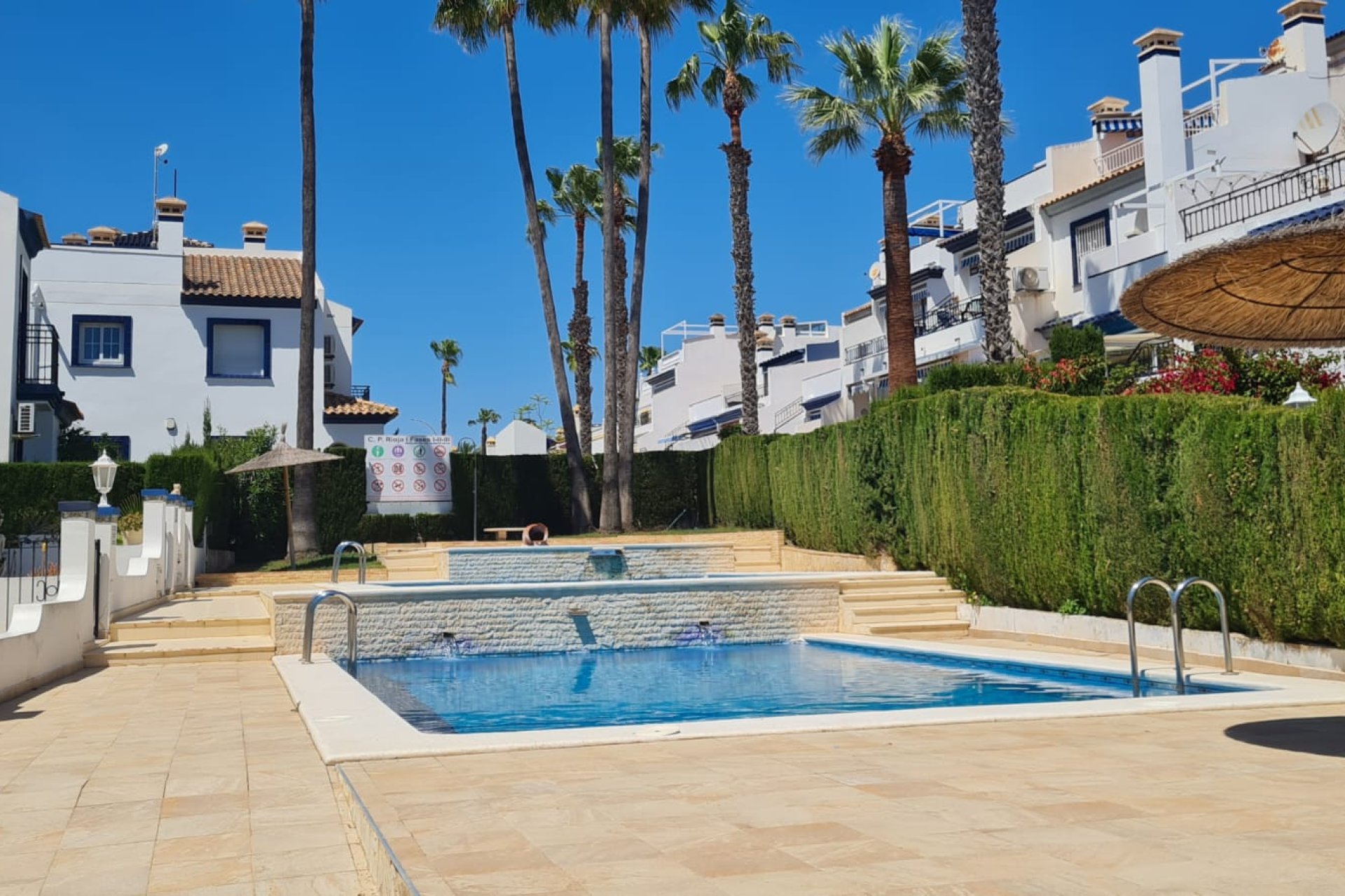 Resale - Townhouse / Duplex / Corner - Villamartín - Los Dolses